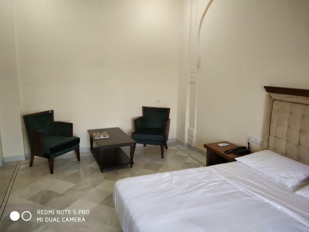 Aaram Baagh Resort & Spa Agra- By Pachar Group Агра Екстер'єр фото