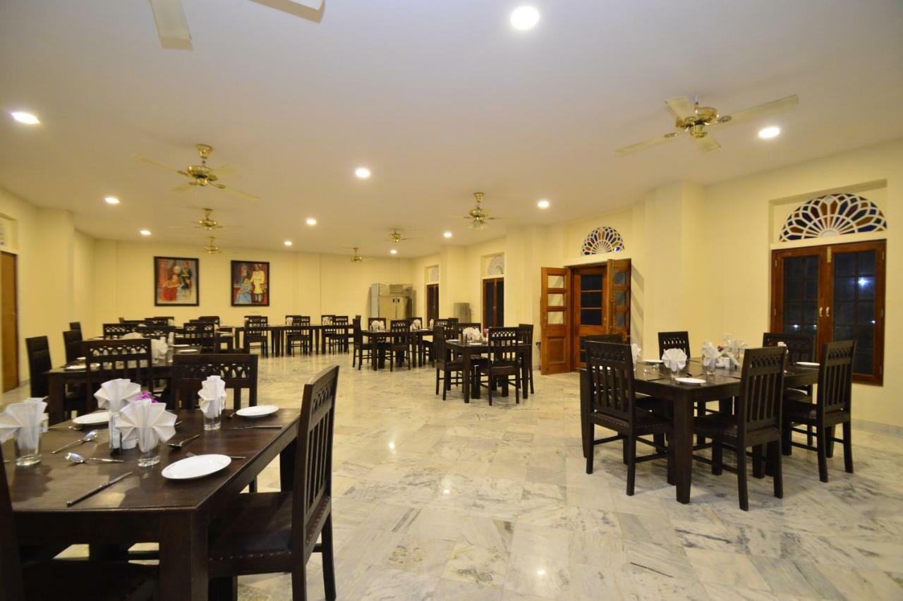Aaram Baagh Resort & Spa Agra- By Pachar Group Агра Екстер'єр фото
