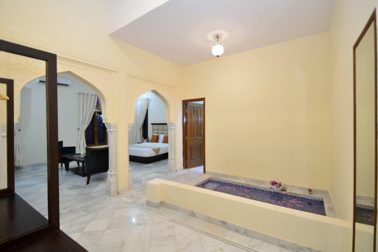 Aaram Baagh Resort & Spa Agra- By Pachar Group Агра Екстер'єр фото