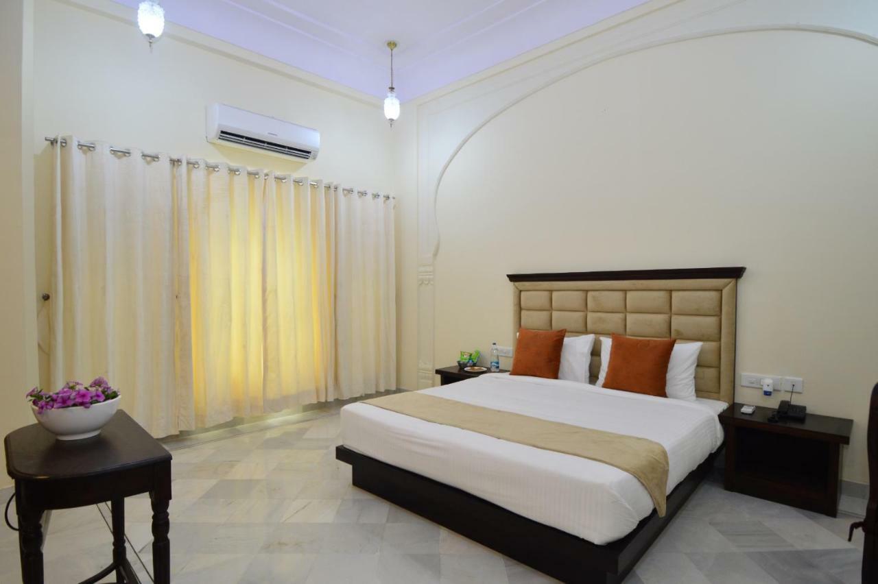 Aaram Baagh Resort & Spa Agra- By Pachar Group Агра Екстер'єр фото